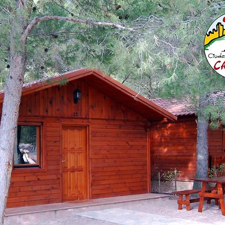 Camping-Bungalows Ciudad De Albarracín Esterno foto