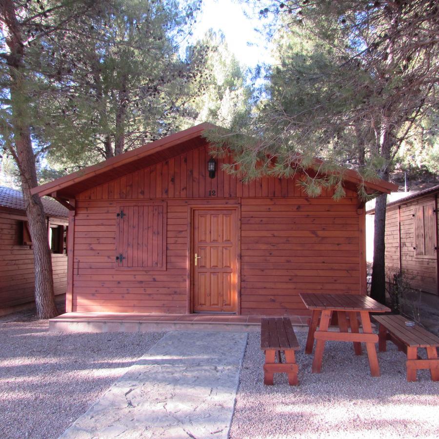 Camping-Bungalows Ciudad De Albarracín Esterno foto